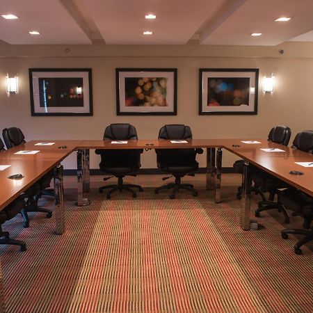 Four Points By Sheraton Winnipeg South Bagian luar foto