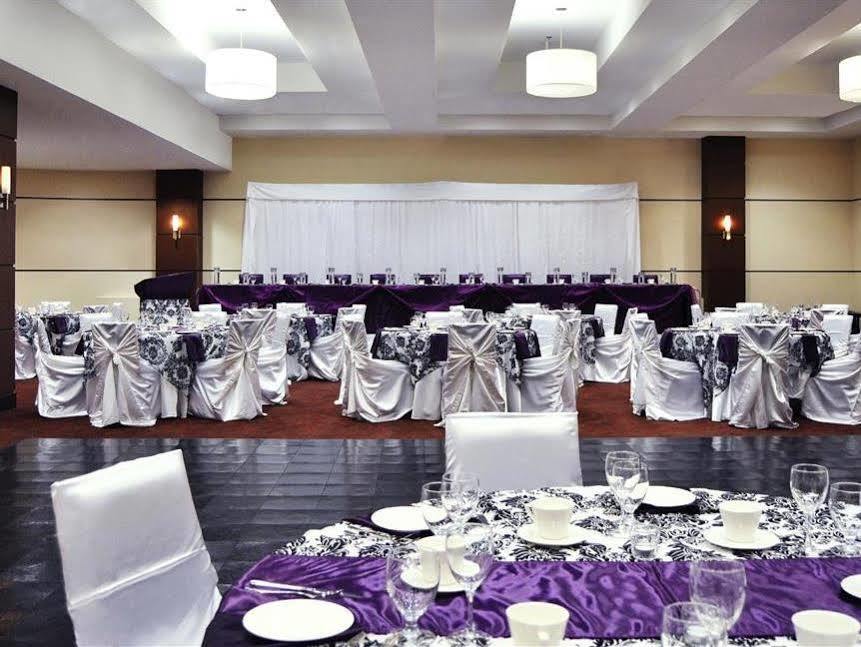 Four Points By Sheraton Winnipeg South Bagian luar foto